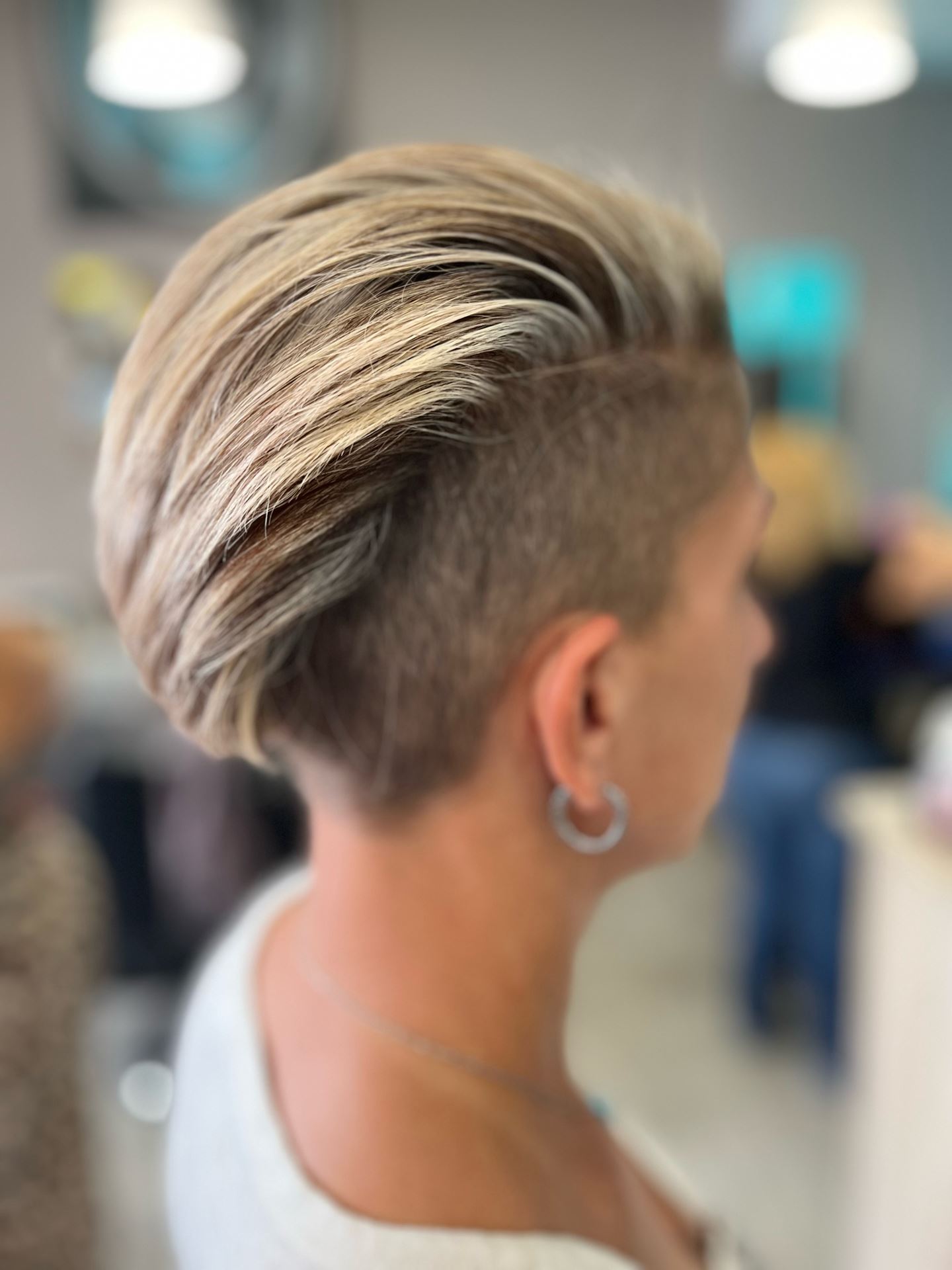 Γυναικείο Κούρεμα